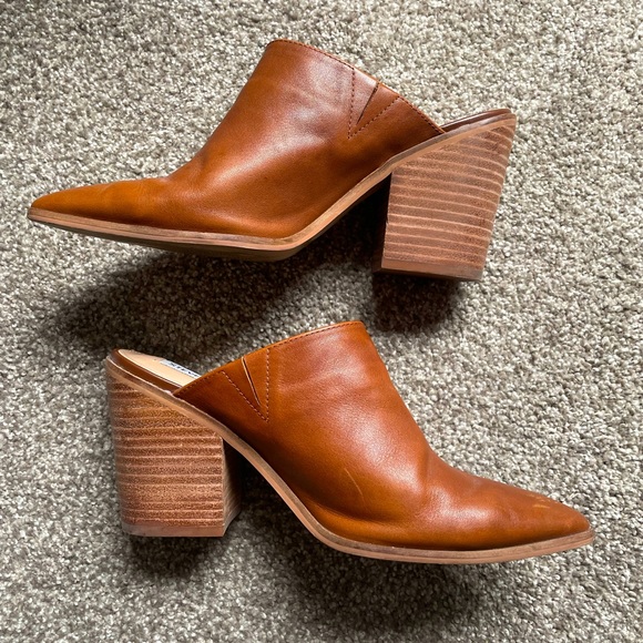 Steve Madden Shoes - Steve Madden Leather Pointed Mules